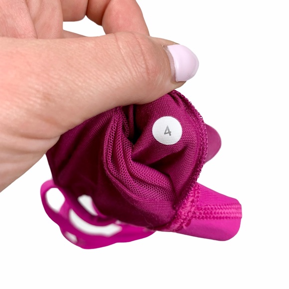 EUC Lululemon Energy Bra (4) - Picture 4 of 4